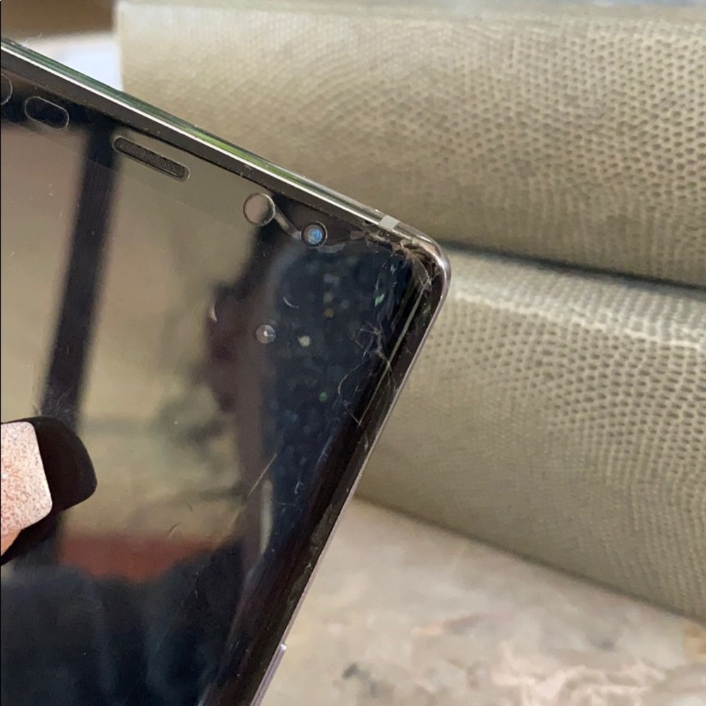 Samsung Note 8 - Picture 4 of 5
